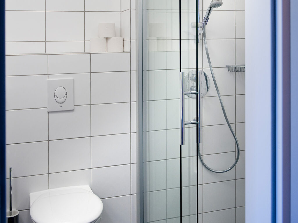 Einblick in ein Badezimmer der Bildungsherberge in Hagen